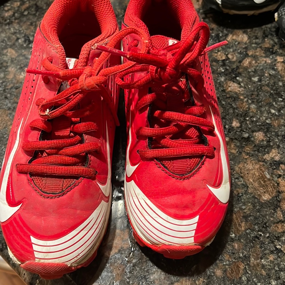 Nike baseball cleats